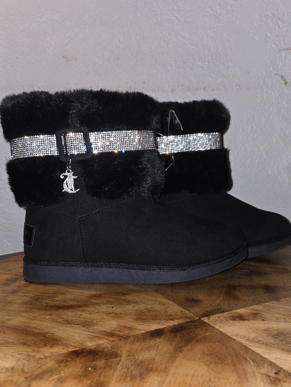 NWOT Juicy Couture "Kursive" Boots